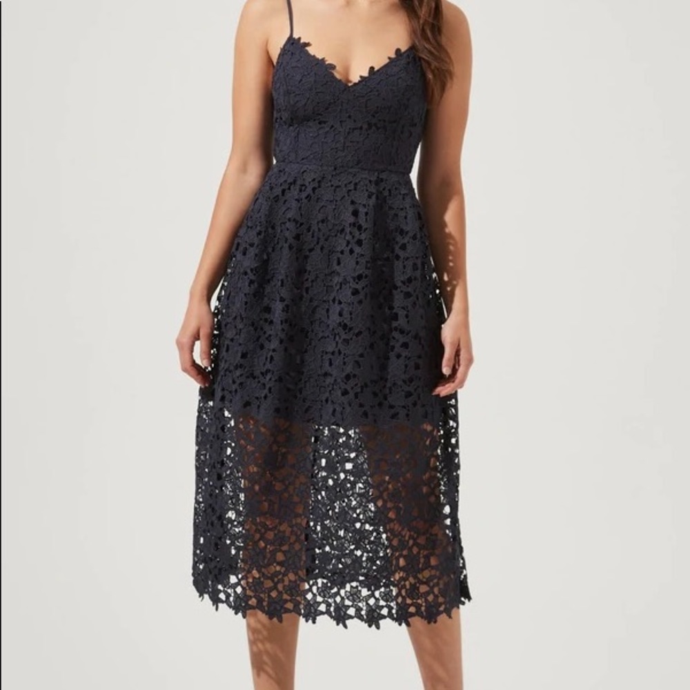 ASTR Lace Midi Dress